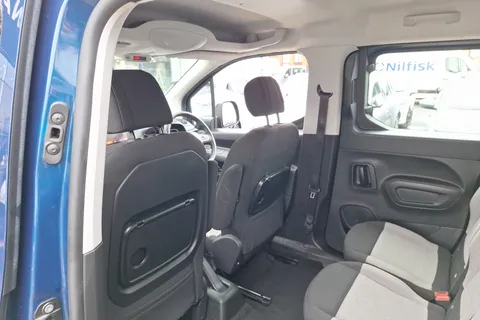 DU72LMO Citroën Berlingo 1.2 PureTech Feel M 5dr Thumbnail #19