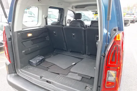 DU72LMO Citroën Berlingo 1.2 PureTech Feel M 5dr Thumbnail #21