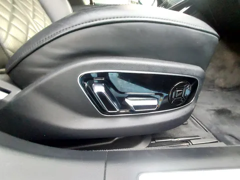 MW21RZT Audi A8 50 TDI Quattro Black Edition 4dr Tiptronic Thumbnail #14