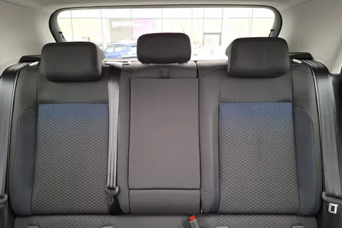 DU21HBP Volkswagen T-Roc 1.5 TSI EVO United 5dr DSG Thumbnail #11