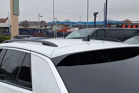 DU21HBP Volkswagen T-Roc 1.5 TSI EVO United 5dr DSG Thumbnail #25