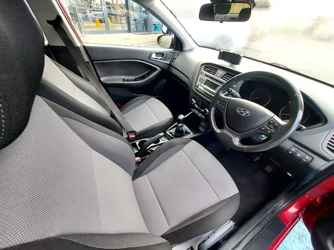 WJ17VWE Hyundai i20 1.2 SE 5dr Thumbnail #2