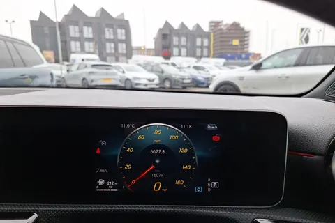 DX21RVZ Mercedes-Benz A-Class A180 AMG Line Executive 5dr Auto Thumbnail #12