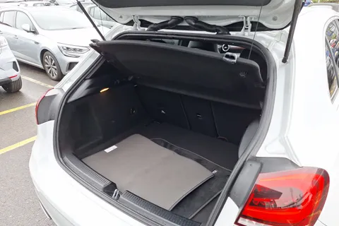 DX21RVZ Mercedes-Benz A-Class A180 AMG Line Executive 5dr Auto Thumbnail #21