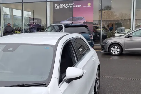 DX21RVZ Mercedes-Benz A-Class A180 AMG Line Executive 5dr Auto Thumbnail #26