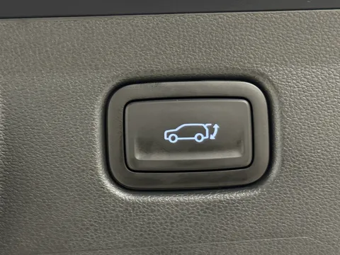 DU75YTJ Hyundai Kona 1.6 Hybrid 129 N Line 5dr DCT Thumbnail #12