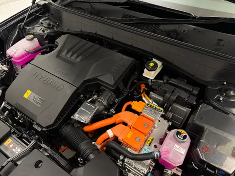 DU75YTJ Hyundai Kona 1.6 Hybrid 129 N Line 5dr DCT Thumbnail #31