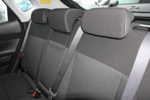 DG75VXT Hyundai Kona 1.6 Hybrid 138 Advance 5dr DCT Thumbnail #11