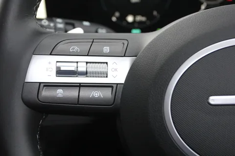 DG75VXT Hyundai Kona 1.6 Hybrid 138 Advance 5dr DCT Thumbnail #19