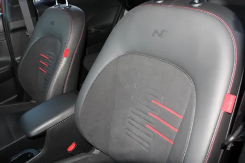 DN73ESF Hyundai Kona 1.0T N Line S 5dr Thumbnail #12