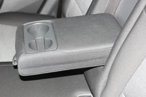 DV69VBZ Hyundai Tucson 1.6 GDi SE Nav 5dr 2WD Thumbnail #12