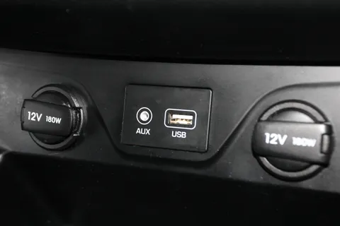 DV69VBZ Hyundai Tucson 1.6 GDi SE Nav 5dr 2WD Thumbnail #23