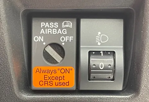 DE10HSC Mazda MX-5 1.8i 20th Anniversary 2dr Thumbnail #14