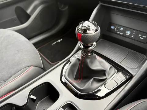 MT75JRV Hyundai Tucson 1.6T N Line 5dr Thumbnail #8