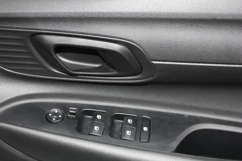 MT75DYS Hyundai i20 1.0T GDi Advance [Nav] 5dr Thumbnail #15