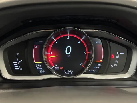 KY67KNO Volvo XC60 D5 [220] R DESIGN Nav 5dr AWD Geartronic Thumbnail #32