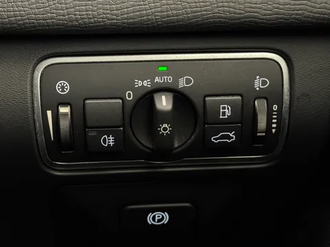 KY67KNO Volvo XC60 D5 [220] R DESIGN Nav 5dr AWD Geartronic Thumbnail #33