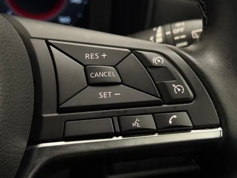 OW74HJN Nissan Juke 1.0 DiG-T N-Connecta 5dr Thumbnail #21