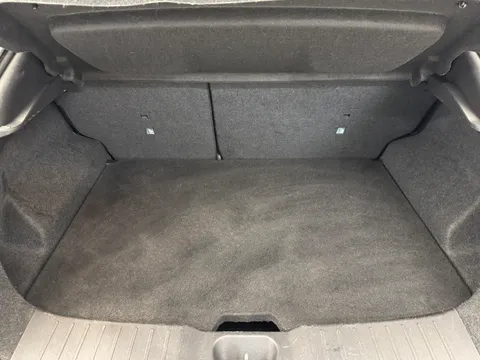 DY72SOH Nissan Juke 1.0 DiG-T 114 N-Connecta 5dr Thumbnail #11