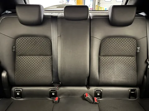 DY72SOH Nissan Juke 1.0 DiG-T 114 N-Connecta 5dr Thumbnail #16