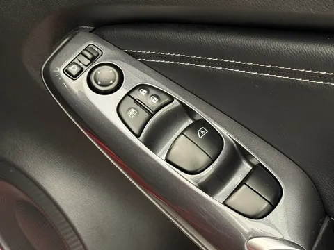 DY72SOH Nissan Juke 1.0 DiG-T 114 N-Connecta 5dr Thumbnail #19