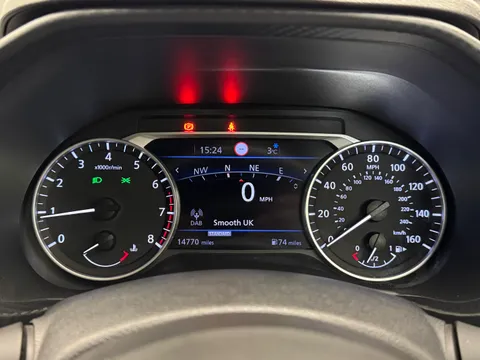 DY72SOH Nissan Juke 1.0 DiG-T 114 N-Connecta 5dr Thumbnail #28