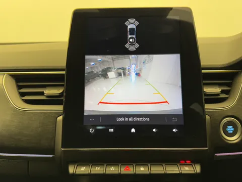 HN74TXA Renault ARKANA 1.6 E-Tech FHEV 145 Esprit Alpine 5dr Auto Thumbnail #21