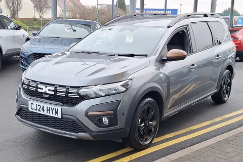 CJ24HYM Dacia Jogger 1.6 HEV Extreme 5dr Auto Thumbnail #32