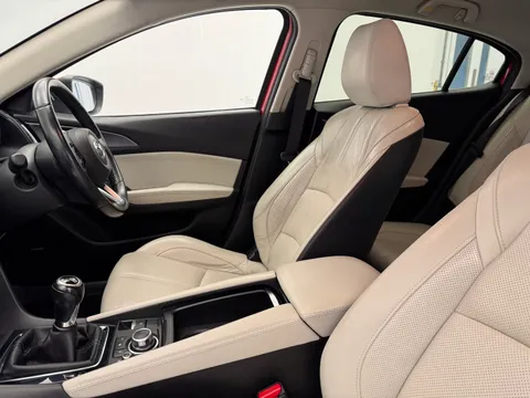 BJ18XDA Mazda Mazda3 2.0 165 Sport Nav 5dr Thumbnail #24