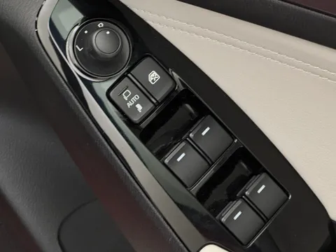 BJ18XDA Mazda Mazda3 2.0 165 Sport Nav 5dr Thumbnail #29