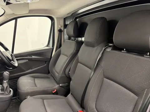 YK23ZJR Renault Trafic LL30 Blue dCi 170 Sport Van EDC Thumbnail #12