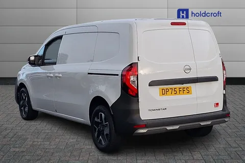 DP75FFS Nissan Townstar (Xfk1)  Thumbnail #3