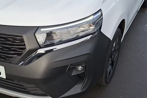 DP75FFS Nissan Townstar (Xfk1)  Thumbnail #20