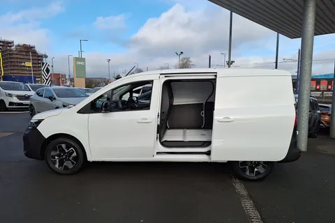 DP75FFS Nissan Townstar (Xfk1)  Thumbnail #24