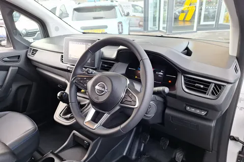 DP75FFS Nissan Townstar (Xfk1)  Thumbnail #26