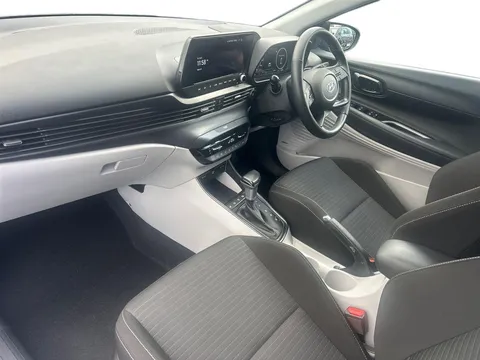 MT22RYU Hyundai i20 1.0T GDi 48V MHD Ultimate 5dr DCT Thumbnail #7