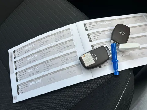 MT22RYU Hyundai i20 1.0T GDi 48V MHD Ultimate 5dr DCT Thumbnail #18