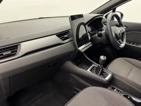 SC74KHP Renault Captur 1.0 TCE 90 Techno 5dr Thumbnail #10