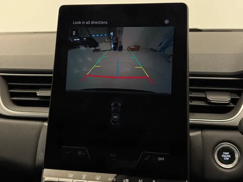 SC74KHP Renault Captur 1.0 TCE 90 Techno 5dr Thumbnail #24