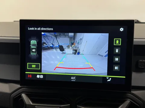 DL75UOJ Dacia Duster 1.6 Hybrid 140 Journey 5dr Auto Thumbnail #20