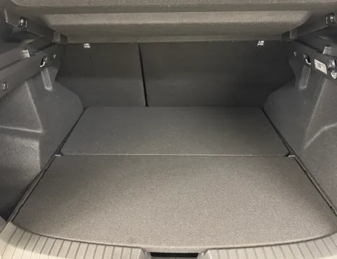 DL75UOJ Dacia Duster 1.6 Hybrid 140 Journey 5dr Auto Thumbnail #25