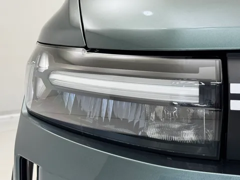 DL75UOE Dacia Duster 1.6 Hybrid 140 Journey 5dr Auto Thumbnail #30