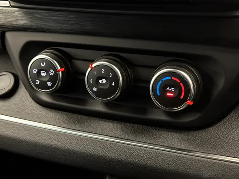 DS75FNO Renault Trafic Sl28 Extra Blue Dc  Thumbnail #15