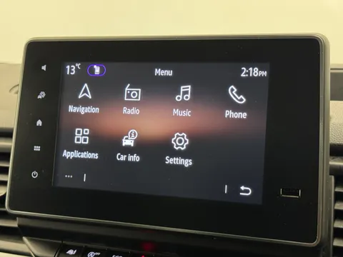 FM23UFK Renault Trafic LL30 Blue dCi 150 Sport+ Van Thumbnail #20