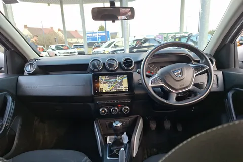 DL22MPV Dacia Duster 1.3 TCe 130 Prestige 5dr Thumbnail #4