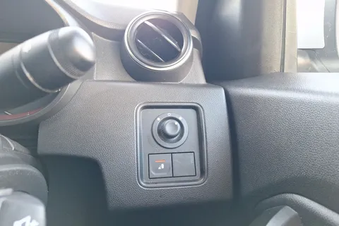 DL22MPV Dacia Duster 1.3 TCe 130 Prestige 5dr Thumbnail #26