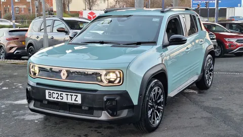 BC25TTZ Renault 4 110kW Techno 52kWh Comfort range 5dr Auto Thumbnail #3