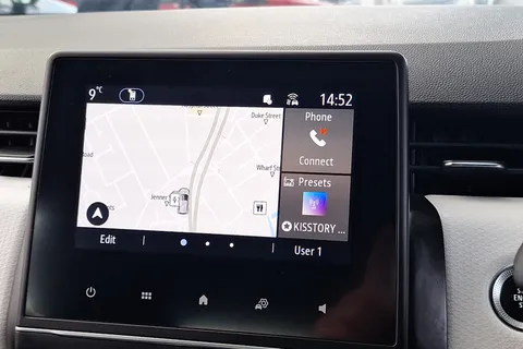 BL71YHP Renault Clio 1.0 TCe 90 S Edition 5dr Thumbnail #17