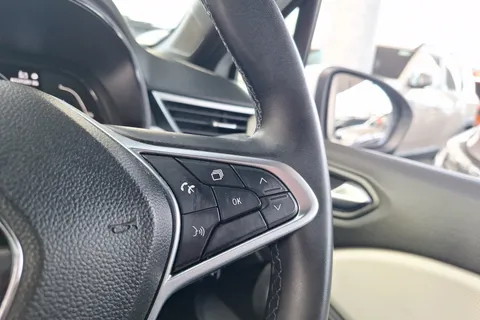 BL71YHP Renault Clio 1.0 TCe 90 S Edition 5dr Thumbnail #19