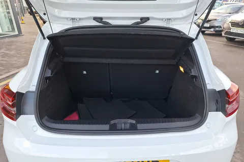 BL71YHP Renault Clio 1.0 TCe 90 S Edition 5dr Thumbnail #25